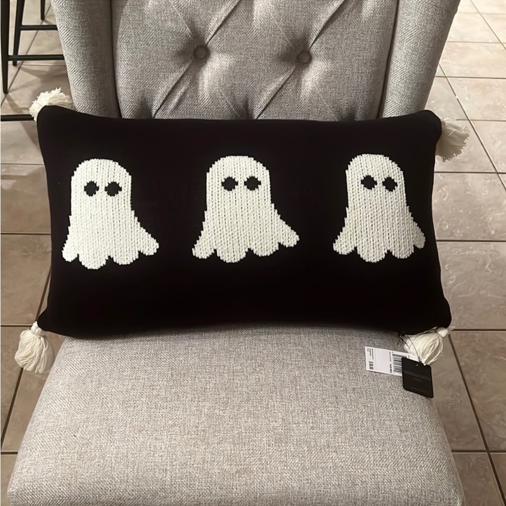 Magaschoni Home 14x24 inch Ghost pillow